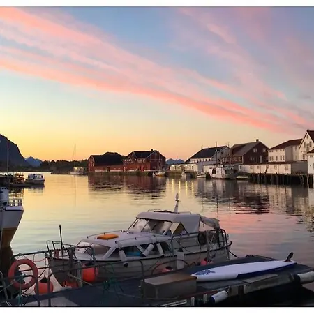 Koselig, Eldre Stort Hus Meget Sentralt I